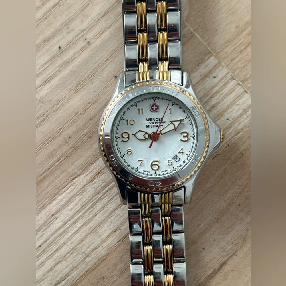 Wenger Ladies Watch Two-Tone Bracelet Case White Dial Date Window New Crystal